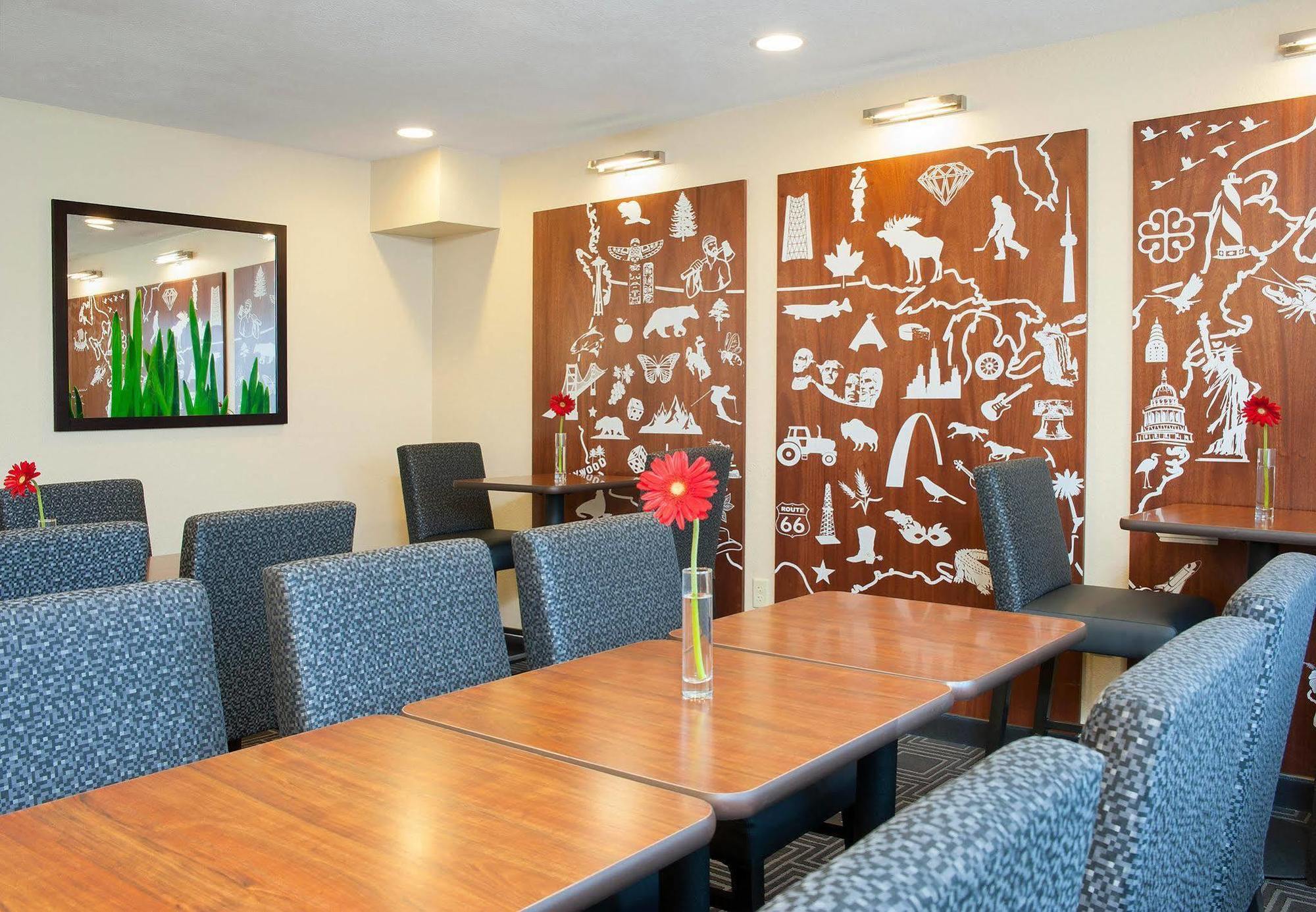 Towneplace Suites Indianapolis Park 100 Εξωτερικό φωτογραφία